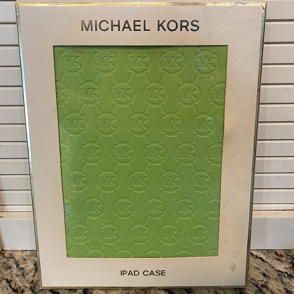NWT Michael Kors Mono Embossed Neoprene Lime Ipad 2 Case - Picture 2 of 10
